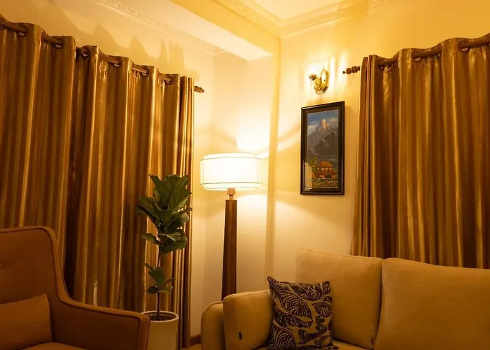 Boudha Terrace Retreat With Valley Views