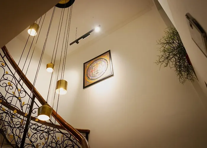 Boudha Terrace Retreat With Valley Views Apartment *
